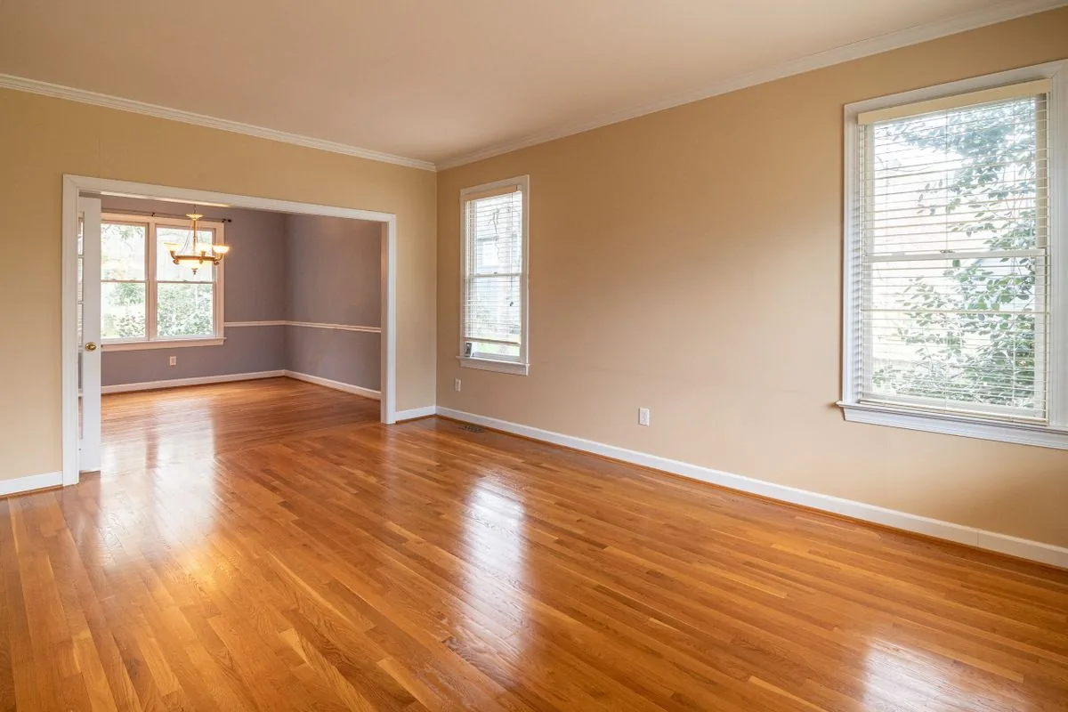 How to measure room for furniture starting with an empty hardwood room